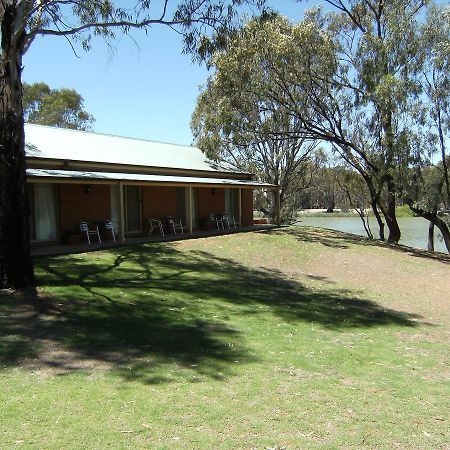 Euston Club Motel Exterior foto