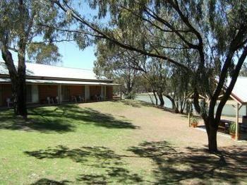 Euston Club Motel Exterior foto